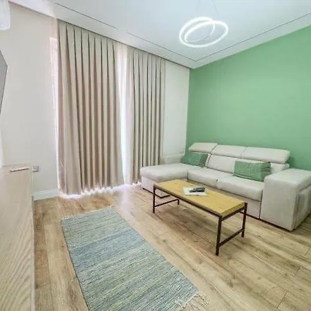 Apartament Great With Stunning View