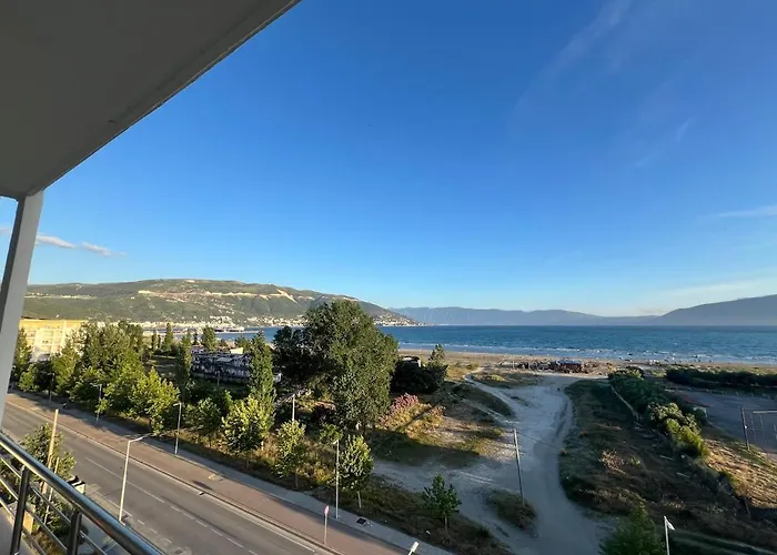 Great With Stunning View Apartment *