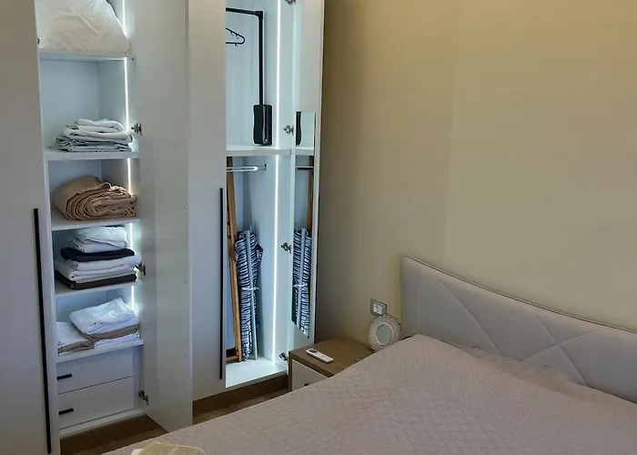 Apartment Great With Stunning View